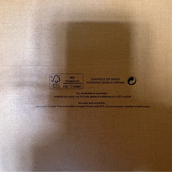 Louis Vuitton extra large shopping bag - Picture 4 of 5